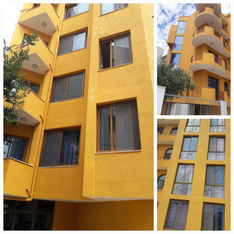 Rigandi Apartment Durres Bagian luar foto