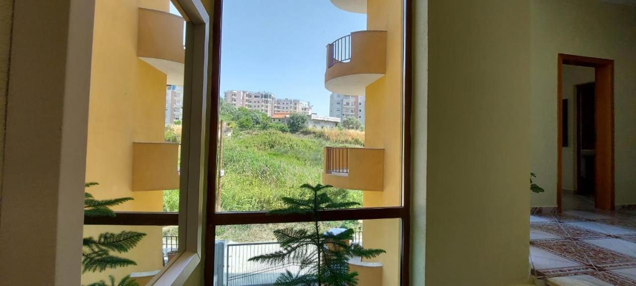 Rigandi Apartment Durres Bagian luar foto